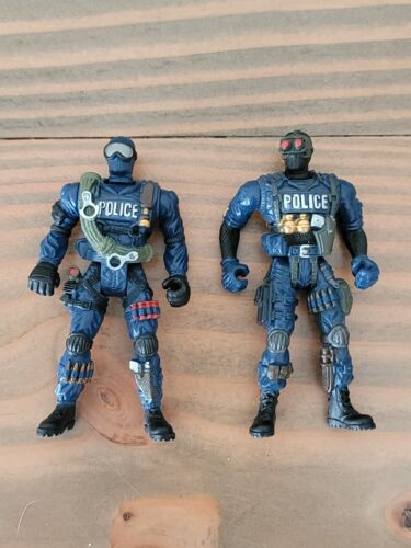 CHAP MEI POLICE FORCE SERIES 3 ACTION PLAYSET LOT OF 2 SWAT FIGURES 3 3/4" - Picture 1 of 3