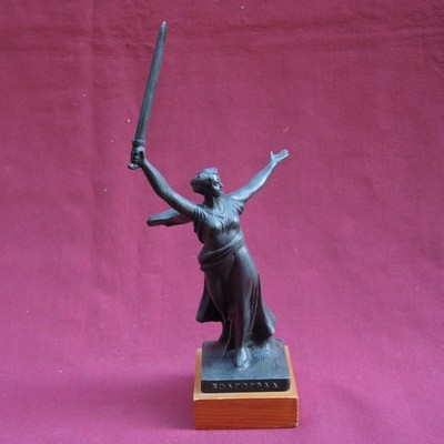 STALINGRAD MOTHERLAND Monument Old Big USSR STATUE Soviet Vintage CAST Pewter