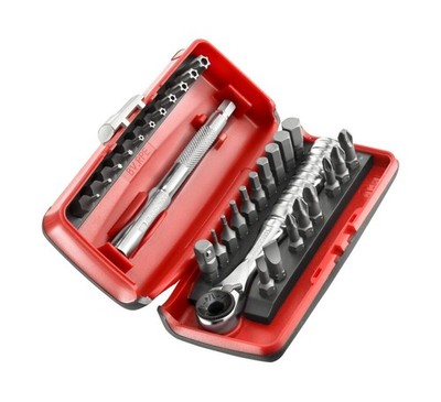 Facom R.PEJ31 Set Featuring A 1/4-Inch Ratchet Spanner and Bits