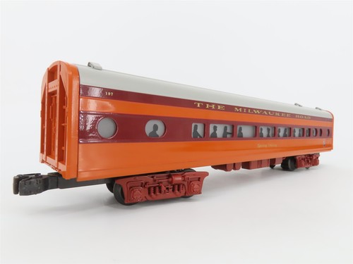 O Gauge 3-Rail Lionel 6-39105 MILW Hiawatha Coach Passenger #197 w/ Sound - Picture 4 of 12