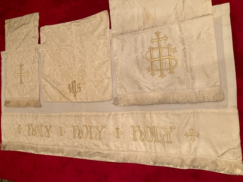 Catholic Church Vestment Altar Frontal Hanging and Cloth Ivory w Embroidery L182