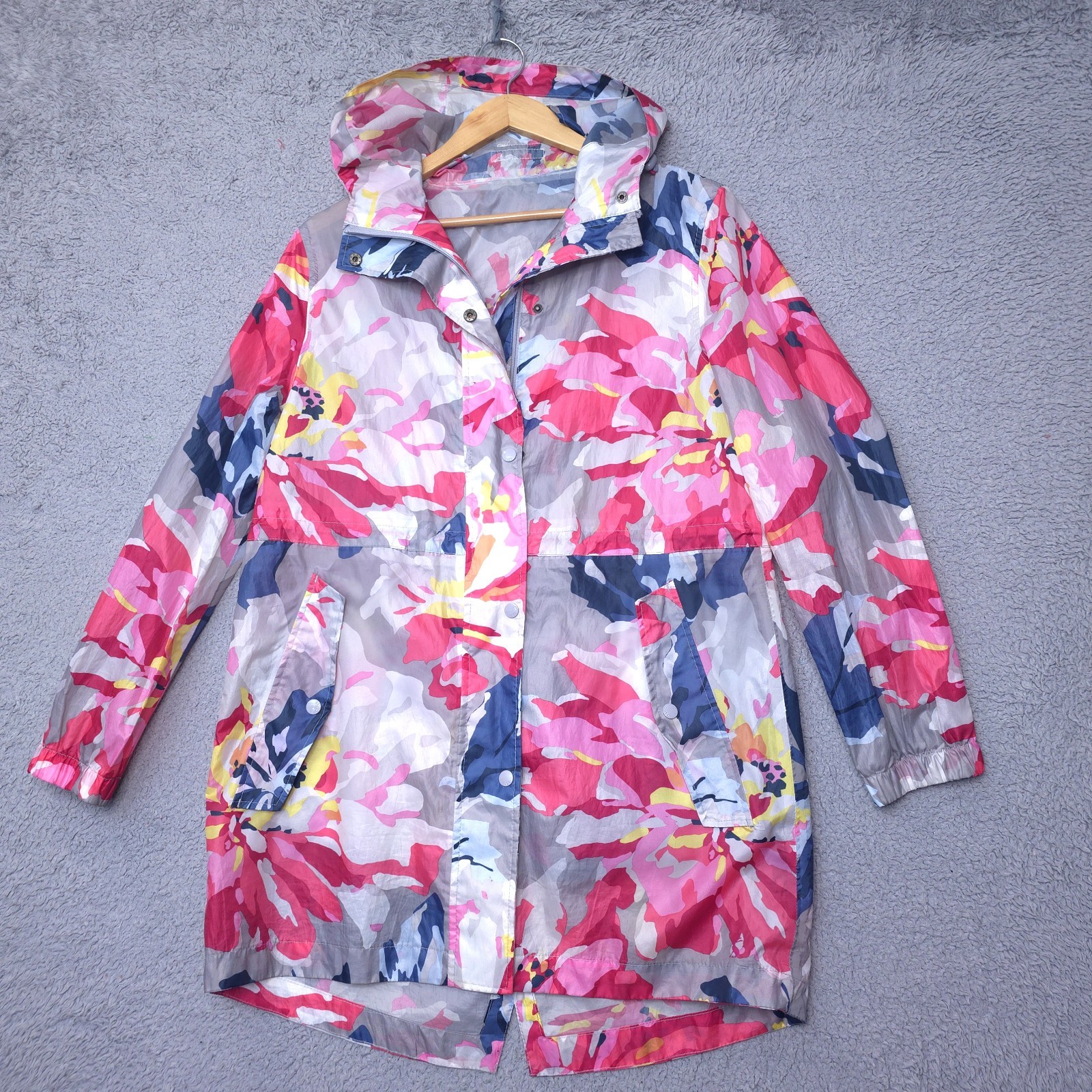 Sz 8 Waterproof Floral  Cottagecore Romantic