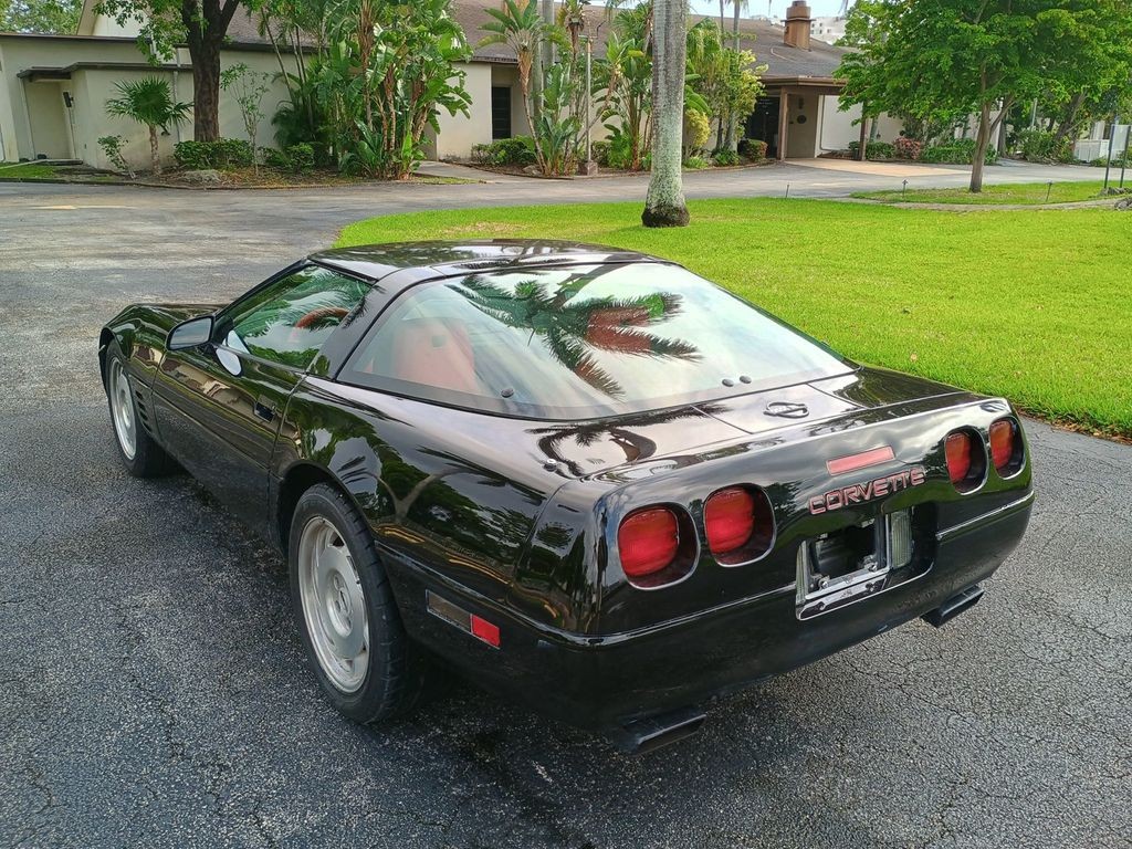 1993 Black Chevrolet Corvette   | C4 Corvette Photo 4