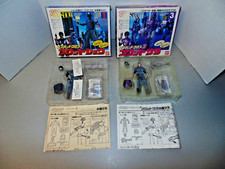 COMBATCLOTH SWATSHOW and SWATSARAH COMBAT FIGURES