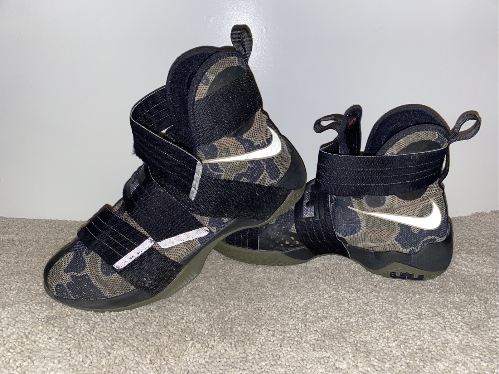 Nike Zoom LeBron Soldier 10 Camo 