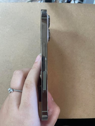 iPhone 14 Pro Gold Back Housing Replacement w Small Parts OEM - A - Zdjęcie 3 z 6