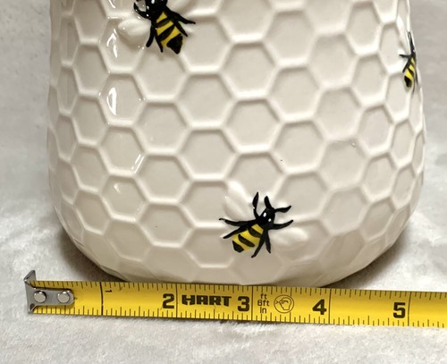 NEW Honey Comb & Bees 3D Textured White Ceramic Canister /Cookie Jar w/Lid - Picture 16 of 16