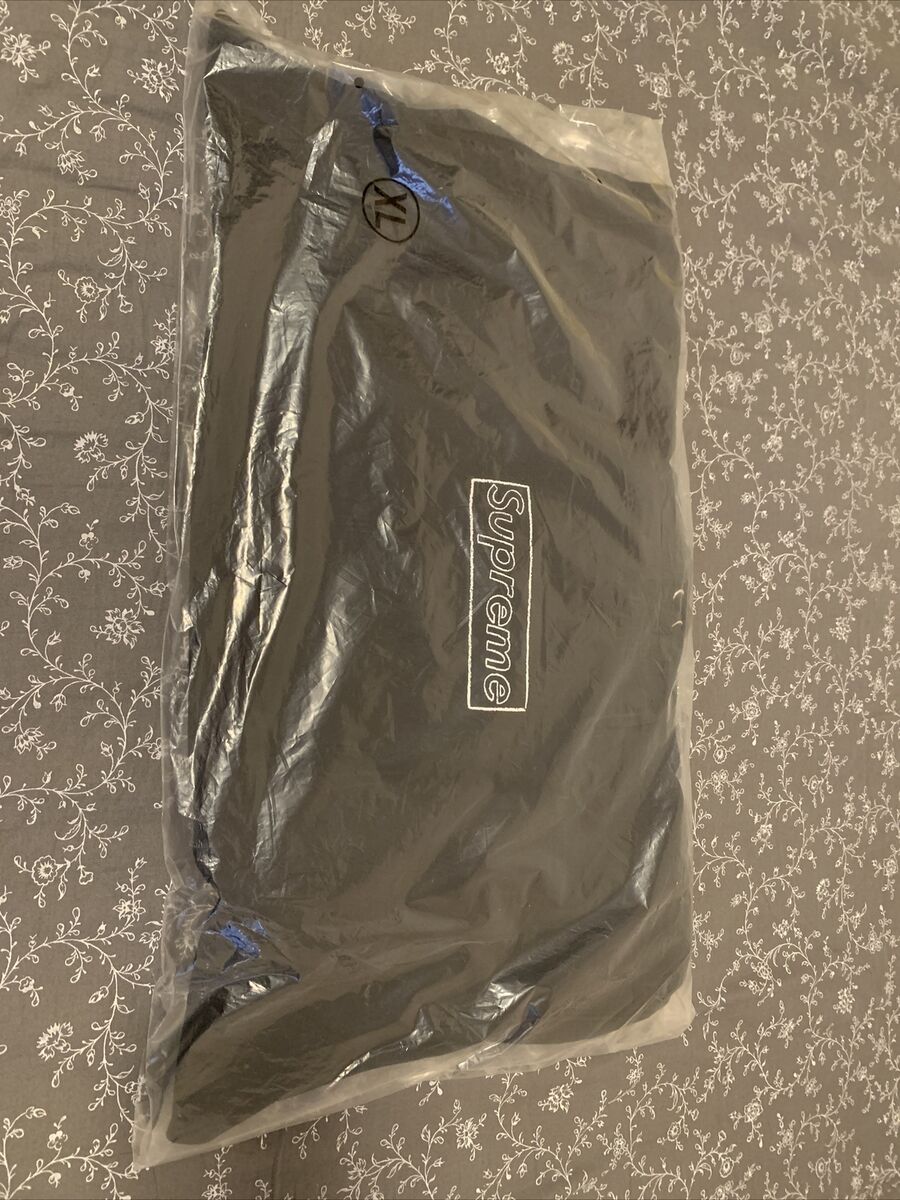 Supreme Kaws Chalk Box Logo Hoodie Sweatshirt Black Size XL Supreme Kaws Chalk Box Logo Hoodie Sweatshirt Black Size XL