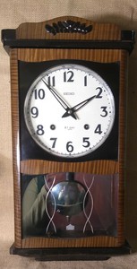 seiko mechanical clock