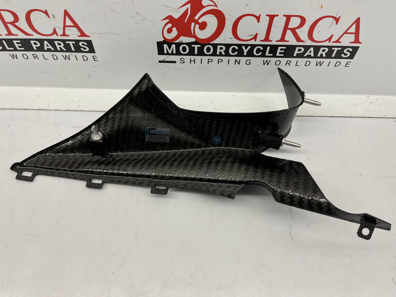 BMW M1000 RR 21-22, S1000 RR 19 on Ilmberger left carbon bage holder 42428-001