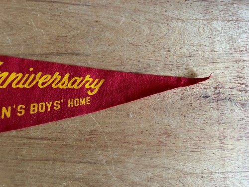 Pennant Penant Casa Ragazzi Padre Fanagan 1917-1967 Anniversario d'oro Vintage - Foto 13 di 16