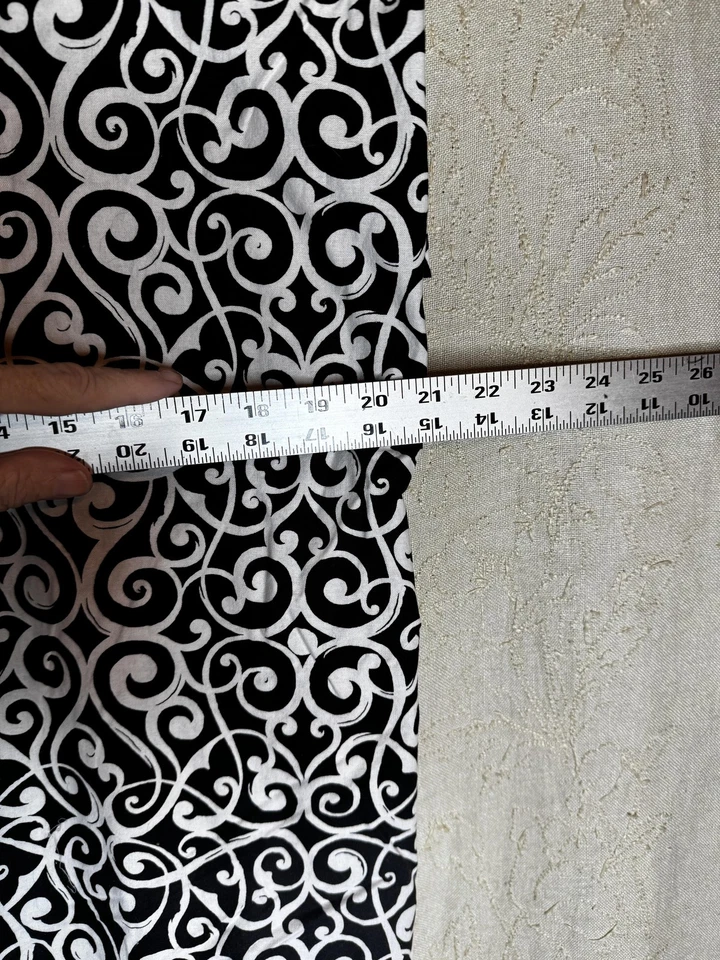 Red Rooster Studios Fabric “Mango Tango” 3 码 黑色 白色 42 英寸 宽 复古 — 第 2/3 张图片