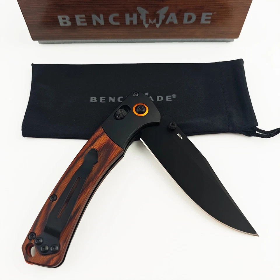 Navaja de bolsillo Benchmade 15085 mini curvada con mango de madera de río negra CPM-S30V AXIS® Foto 4 de 4