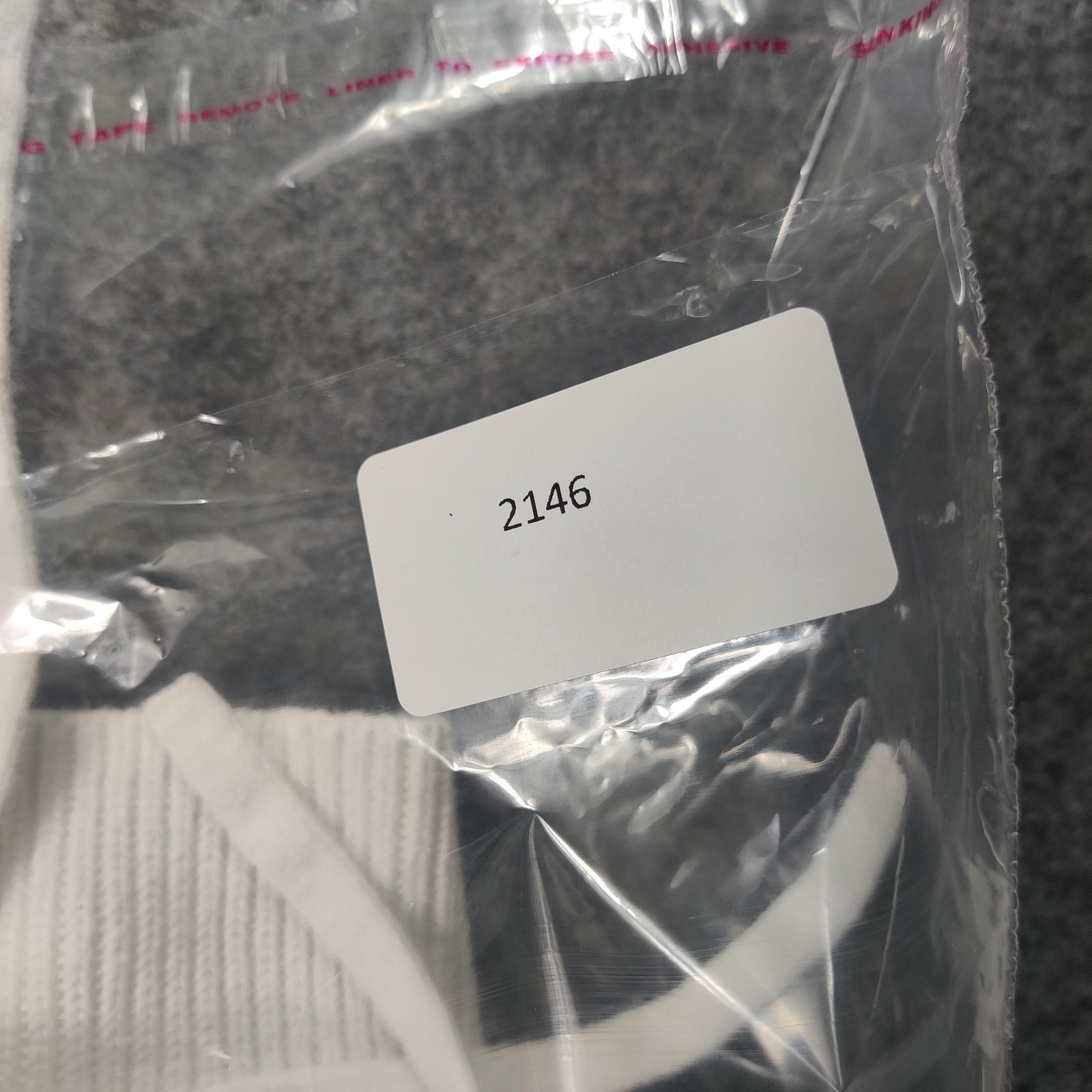 BCBGeneration Sweater Womens Medium Pullover V Ne… - image 10