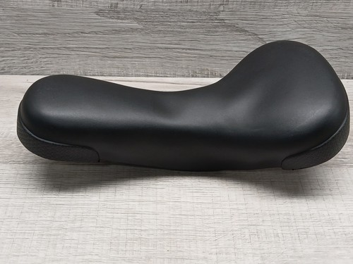 Cionlli 220V 4-Bolt Unicycle Saddle, Seat 12" Black - Picture 4 of 8