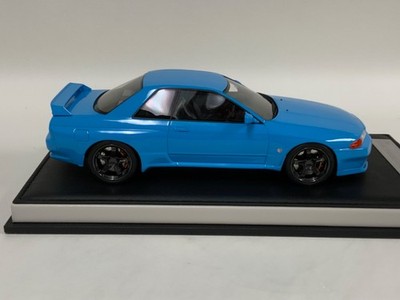 1/18 MotorHelix Nissan GT-R R32 Customized version in Cyan Blue