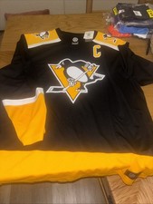 Ultimate Pittsburgh Penguins Collector and Super Fan Gift Guide 38