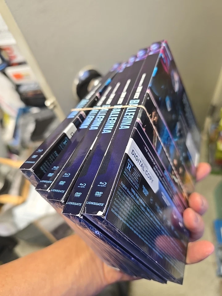 Ballerina: From the World of John Wick (Blu-ray + DVD + Digital Copy) Lionsgate, - Image 4 of 4