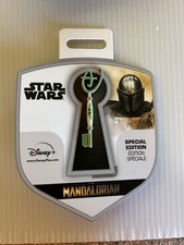 BRAND NEW Disney Star Wars Key Pin Grogu Mandalorian Baby Yoda Special Edition