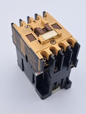 Allen Bradley CAT 700-F400A1 120-600 VAC Contactor 110-120 VAC Coil