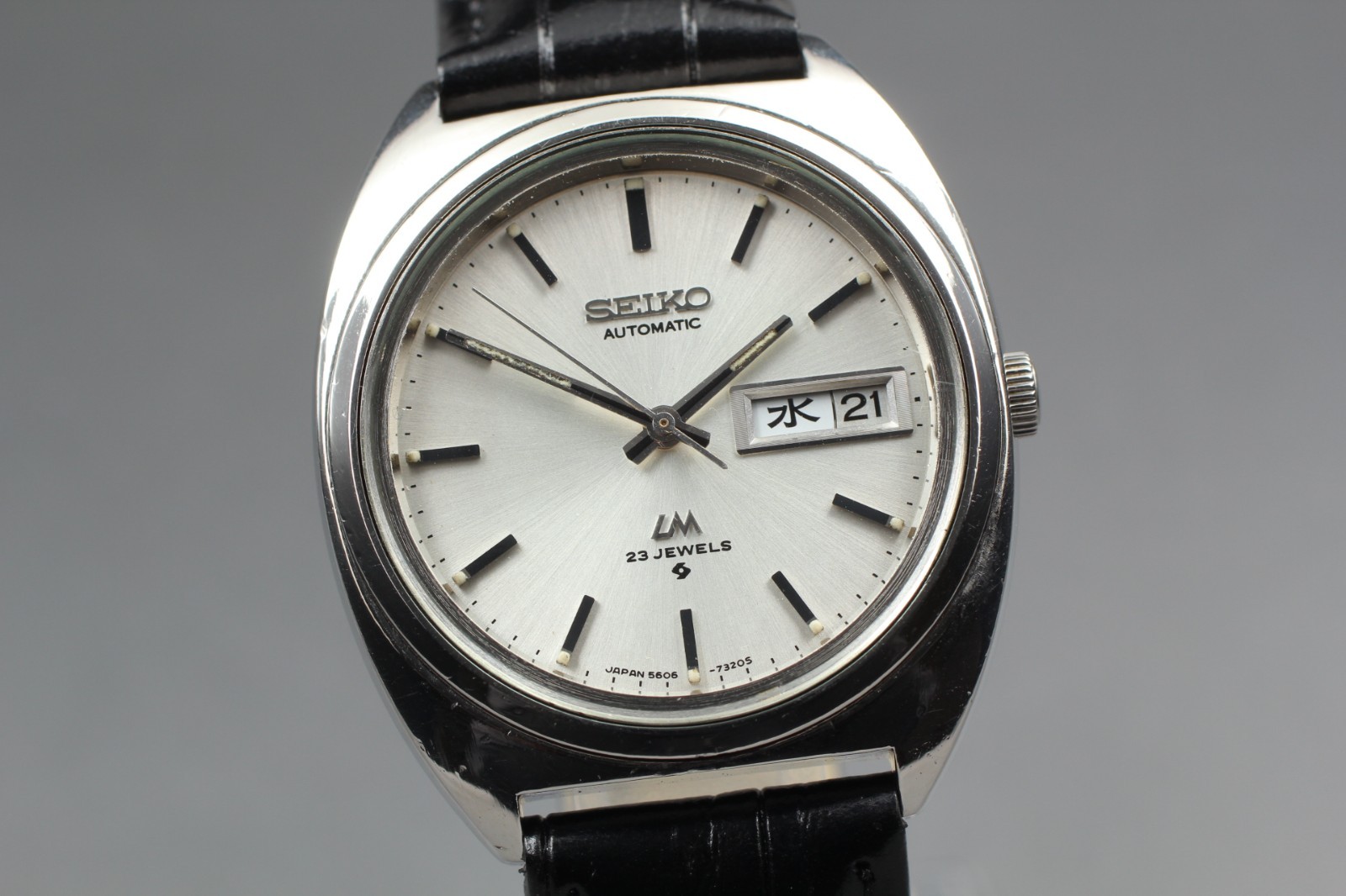 OH, Vintage [EXC+5] SEIKO LORD MATIC 5606-7140 Men's Automatic Watch from JAPAN