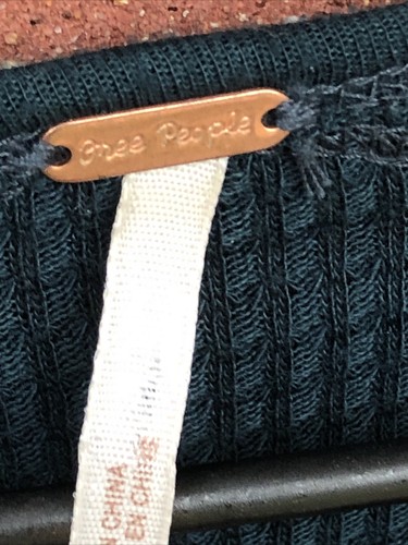 Free People Women Top Bluish/green Waffle Knit V Neck Long Sleeve Tee Flowy SZ S - Afbeelding 10 van 16