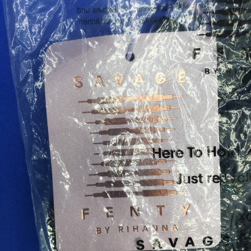 Savage x Fenty Sleepwear XL Caviar Signature Script Sleep Short Women - Picture 3 of 4