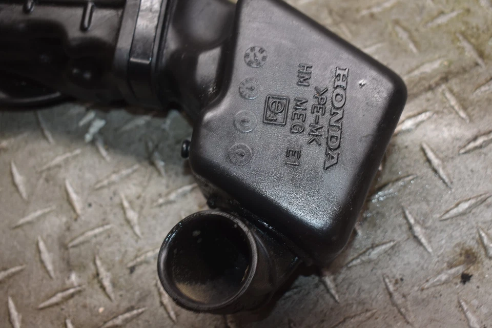 MANGUERA PUERTO ENTRADA CONDUCTO TUBO AIRE A1-7 04 HONDA SHADOW VT750 VT 750 ENVÍO GRATUITO Foto 3 de 4