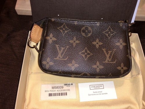 Louis Vuitton Monogram Mini Pochette Accessoires LV | eBay