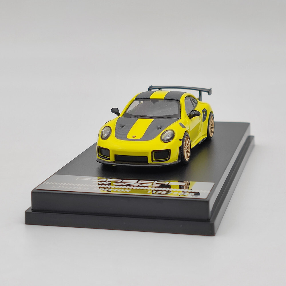 1/64 Porsche 911 GT2RS LIMITED EDITION Diecast Models Toys