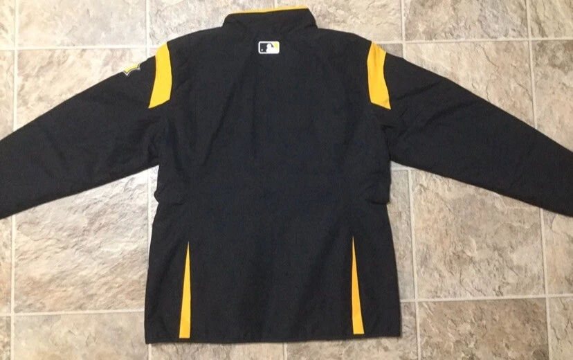 Women’s PITTSBURGH PIRATES Majestic BLACK Full Zip THERMA BASE Jacket Coat Sz XL - Image 2 of 4