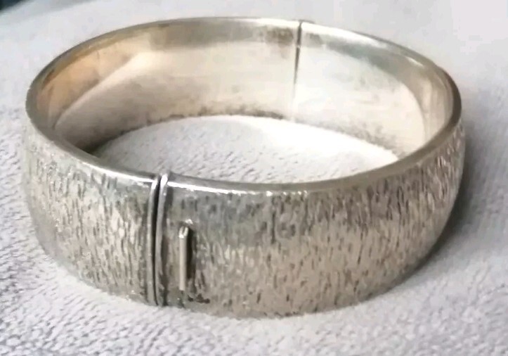 Solid Sterling Silver 925 Textured Modernist Bang… - image 2