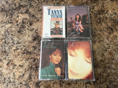 Lot of 4 Country Music Cassettes:Tanya Tucker,Pam Tillis,Reba McEntire,Patty Lov - Afbeelding 1 van 10