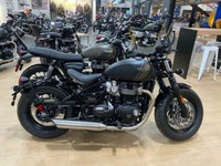 2022 Triumph BONNEVILLE BOBBER