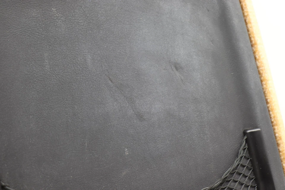 2001-2006 BMW 325CI - Front SEAT BACK Panel W/ NET 8226387 - Image 2 of 4