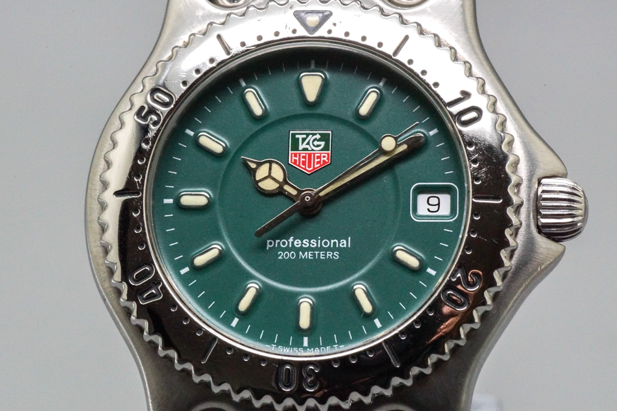 Near MINT-] TAG Heuer Professional WG1116-0 Green Dial Quartz - Main Image
