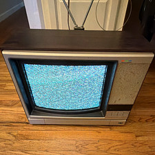 Trinitron 15 in CRT Tube TV 480i Silver/Black Model KV-1547R Woodgrain Cabinet