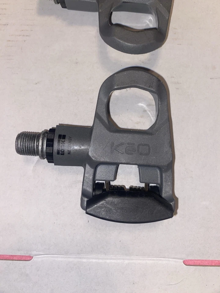 Pedales compuestos Look Keo Easy gris sin clip 260 g Foto 3 de 4
