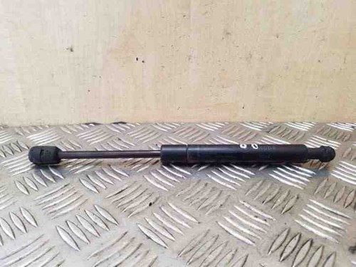 BMW X3 E83 Vordere linke Motorhaubendämpfer 51233400352 3.00 Diesel 26118665