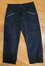 Women's Size Small Active Black Cropped Pants