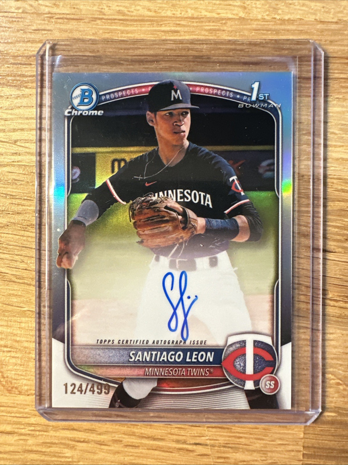 2025 Bowman Chrome Santiago Leon Refractor Auto /499 1st