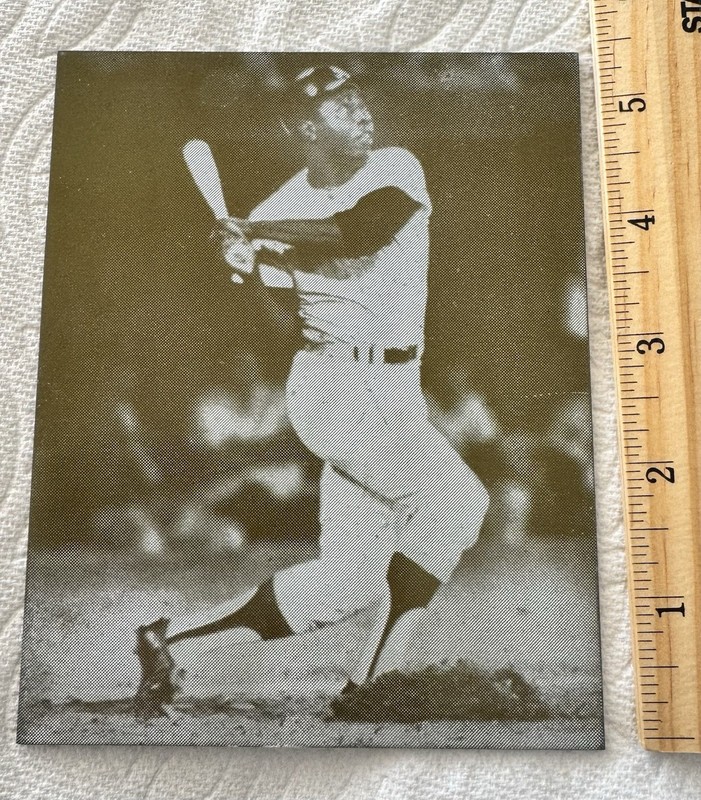 Vintage Rare Atlanta Braves HANK AARON Sepia-Tone Metal Photo 4.24”x5.5”