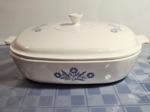 Corning Ware Blue Cornflower Casserole Dish A-25 w White Lid Pyroceram A 25