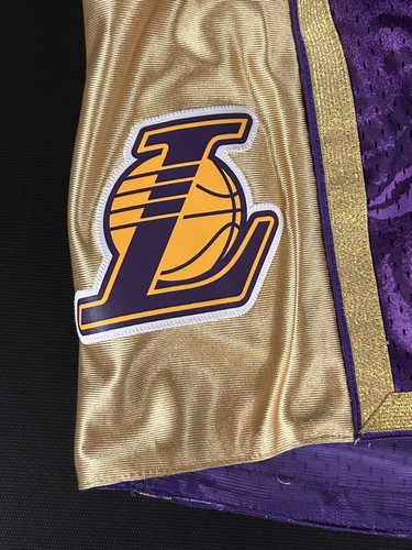 Men's 2022 Los Angeles Lakers Hardwood Classics Swingman Basketball Shorts - Picture 3 of 14