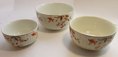 Vintage Jewel Tea Hall Autumn Leaf Pattern- Large Salad / Dessert Nesting Bowl