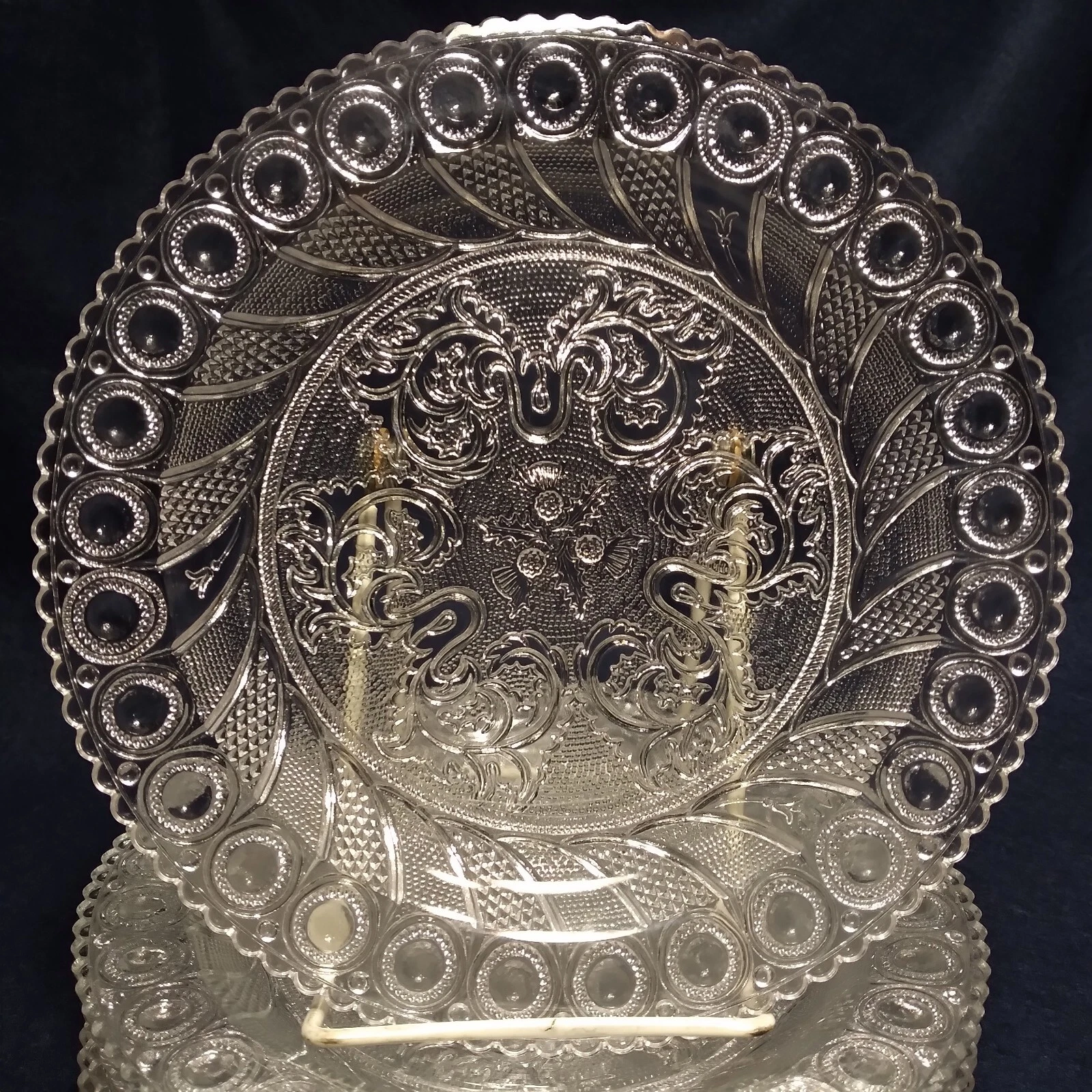 MMA Sandwich Glass Style Dessert Salad Plates 8" Pressed Glass Thistle Set Of 8