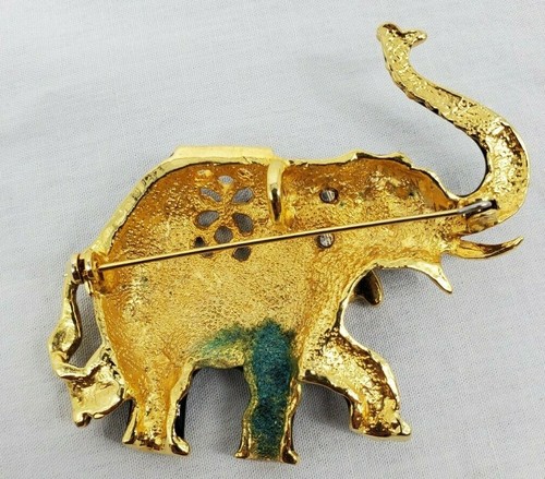 Elephant Brooch with Rhinestones Black Enamel in Gold Tone Metal - Picture 4 of 8