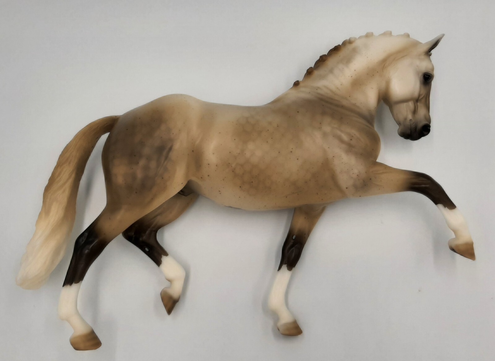 Breyer Landler Breyerfest 2022 SR Totilas Mold Matte Finish 711514