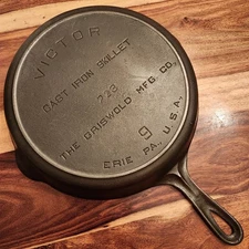The Griswold MFG Co. Fully Marked Victor Cast Iron Skillet #9, 723, EPU.