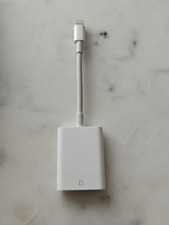 Apple Lightning To SD card Reader